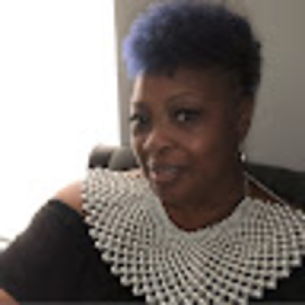 Meet your Posher, Donna